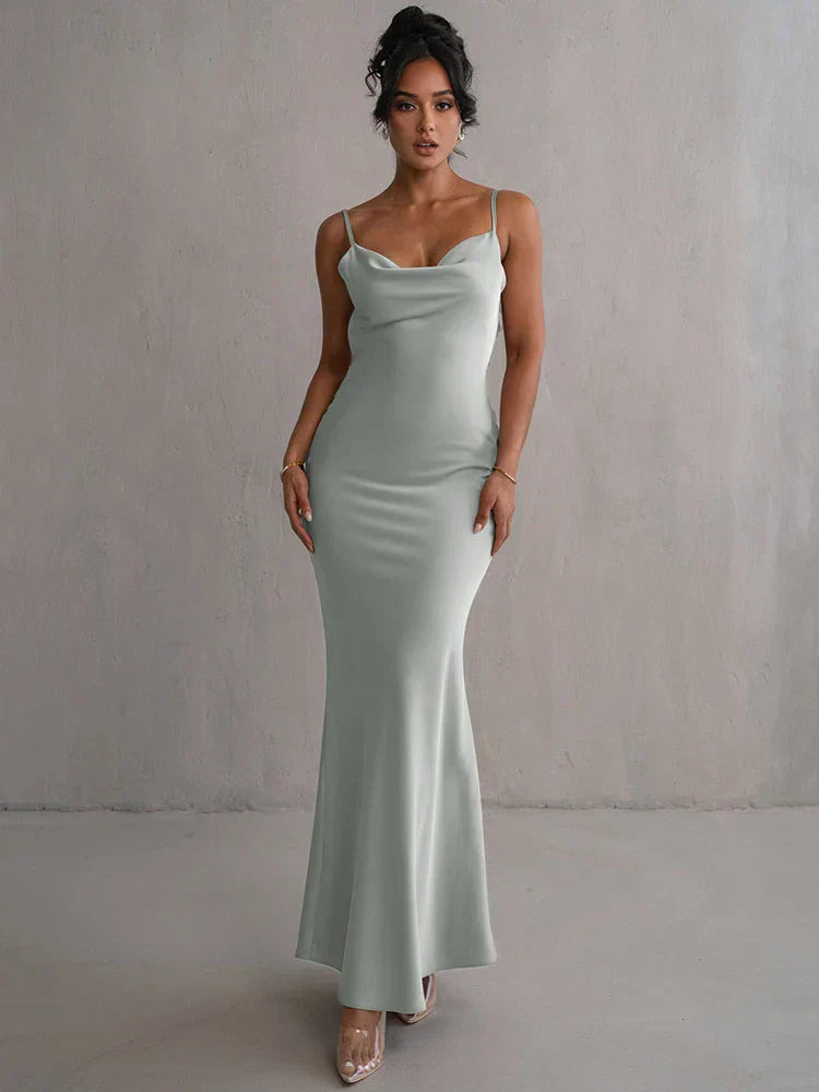 Valeria - Langes Damenkleid mit Rückenfrei-Design