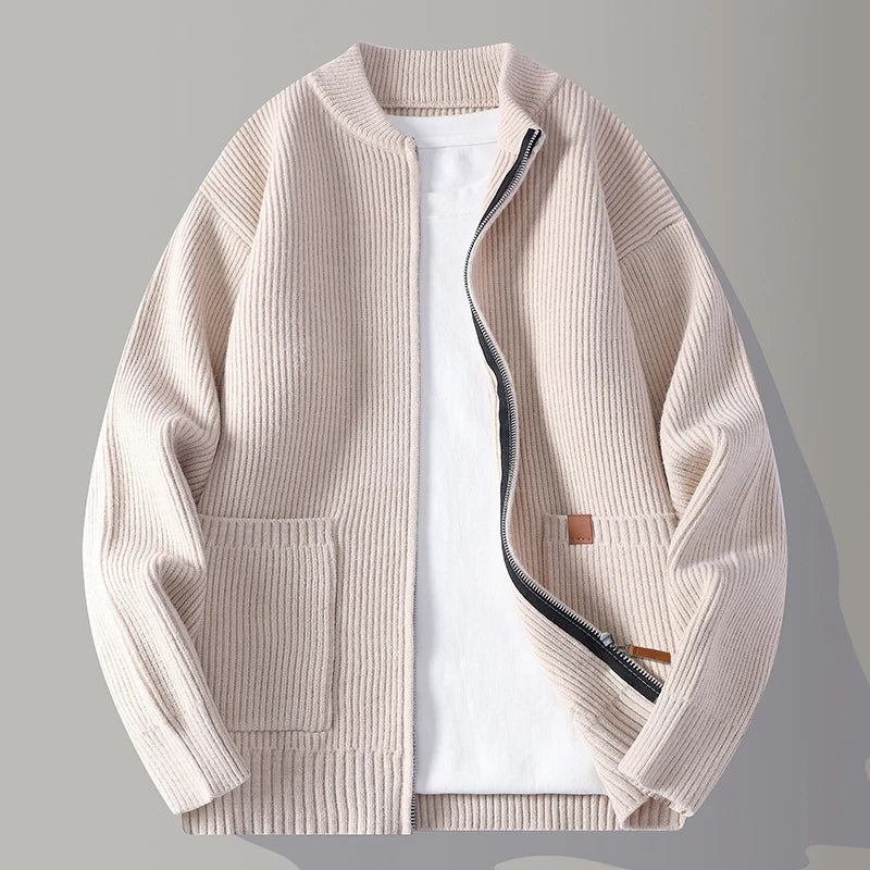 Finn – Herren-Strickjacke mit Modernem Reißverschlussdesign