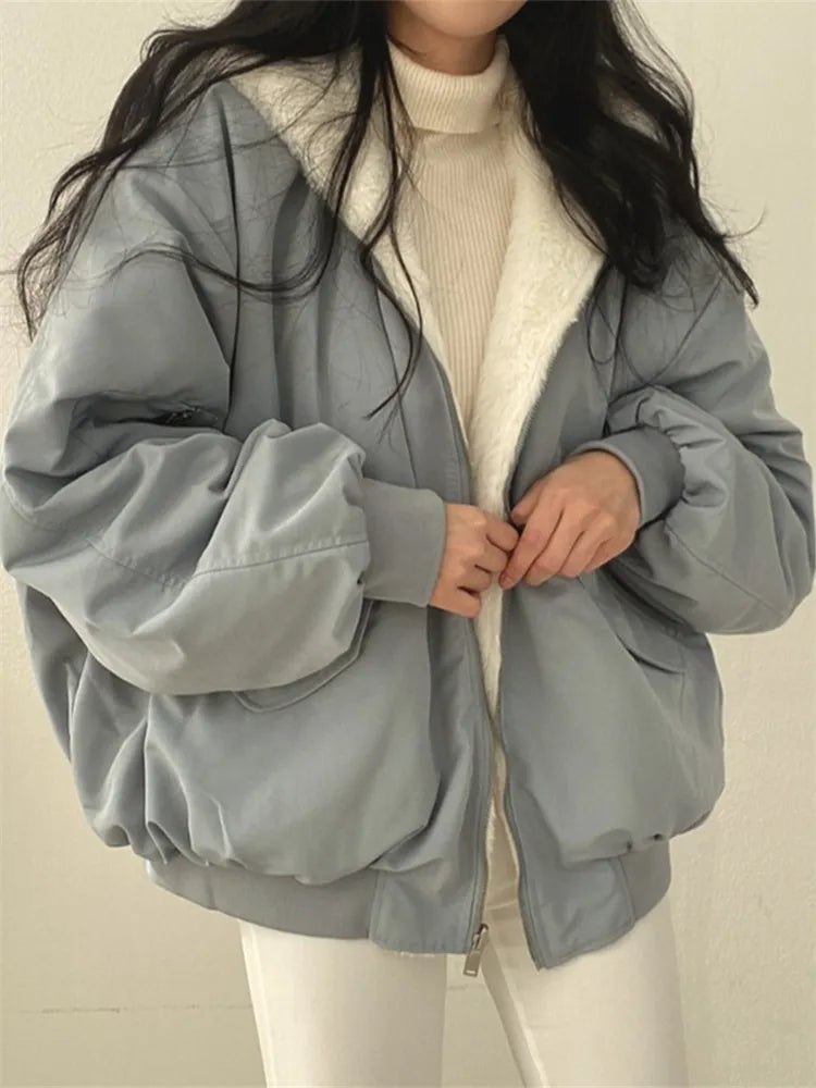Damen Oversize Daunenjacke mit kuscheligem Kunstfellfutter - J&B - 1 - Annoboutique