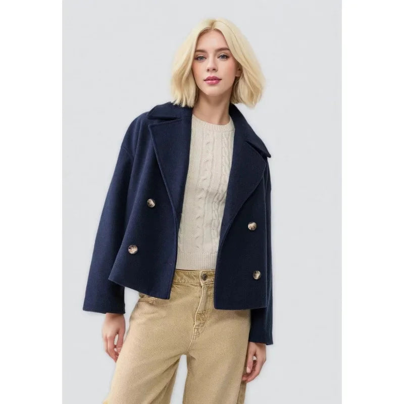 Chloe – Kurze Zweireiher-Wolljacke für Damen
