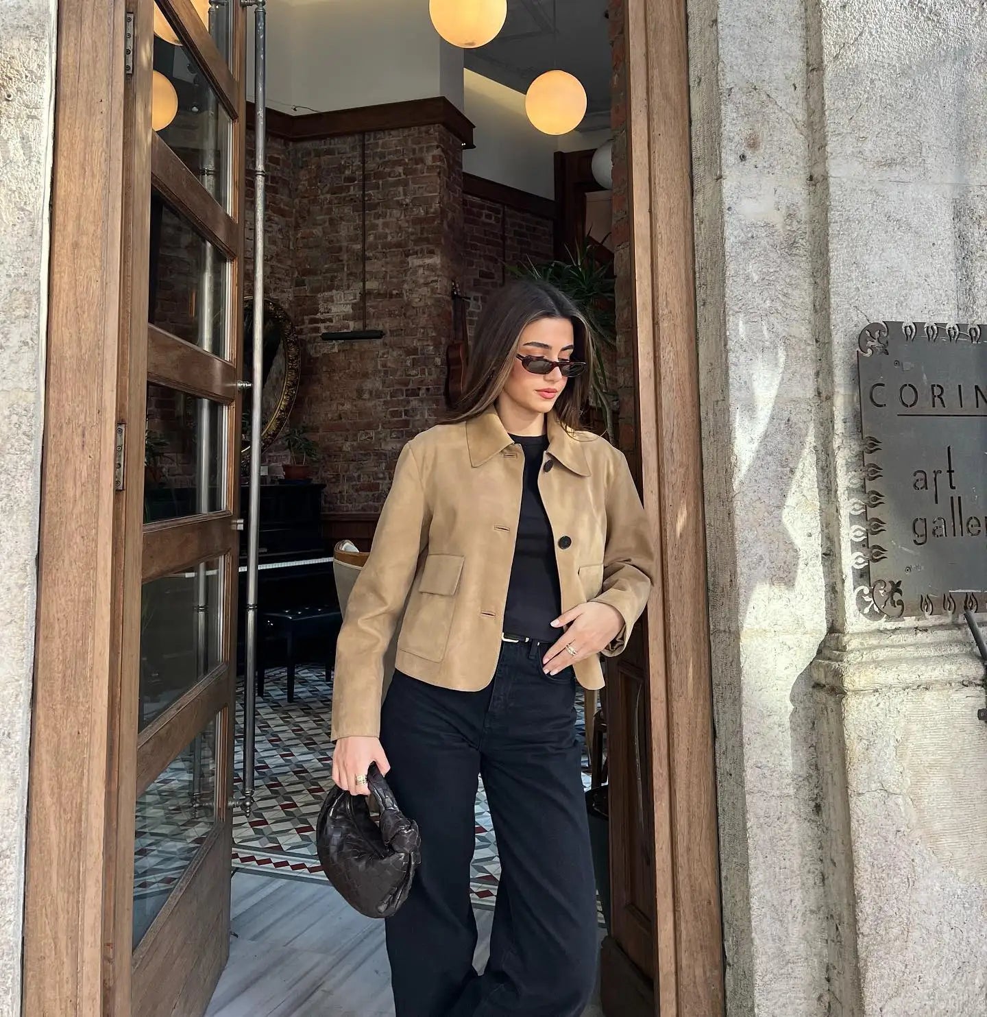 Mia – Damen Lederjacke kurz mit Kragen
