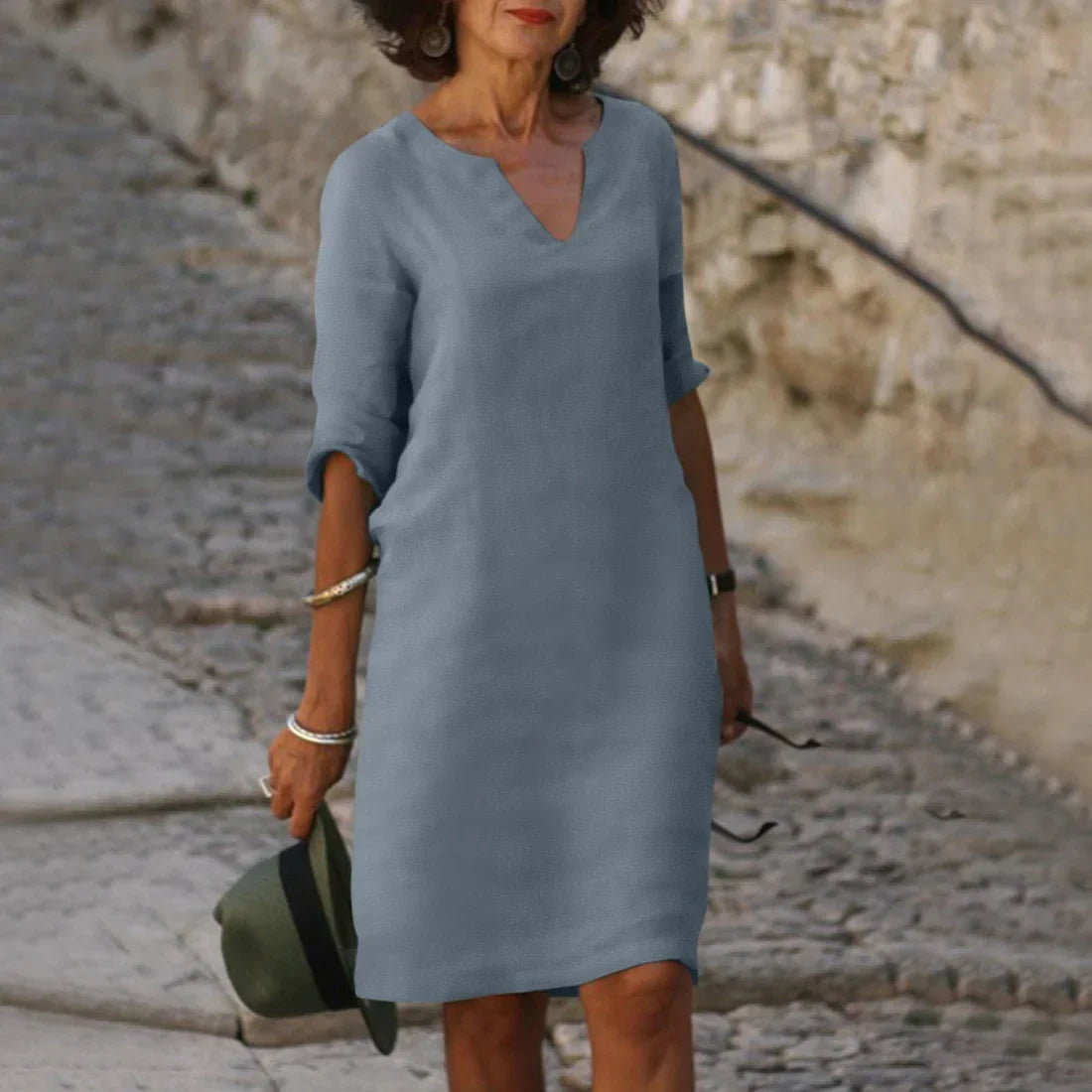 Clara – Damen Kleid mit V-Ausschnitt