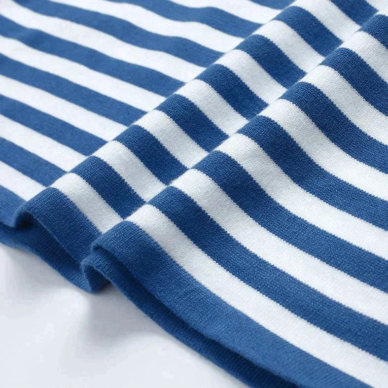 Amelia – Lässiges gestreiftes Damen Langarmshirt