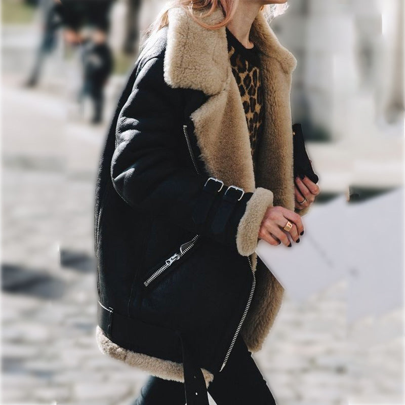 Helena – Gefütterte Aviatorjacke mit Lammfellkragen