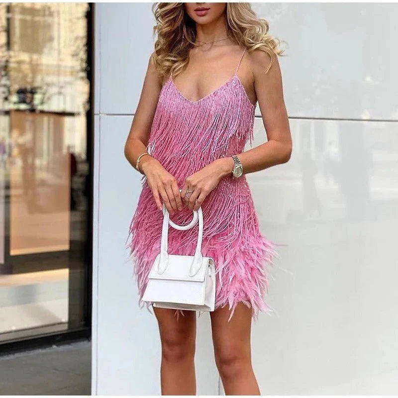 Nina – Damen Party Minikleid mit Spaghettiträgern und Federdetail