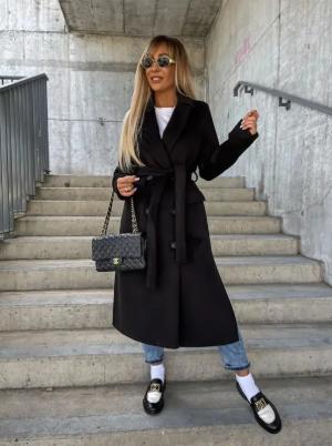 Layla – Eleganter Langmantel für Damen