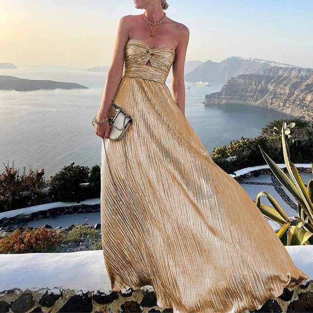 Serena – Damen Maxikleid mit Bandeau-Ausschnitt und Plissee-Design