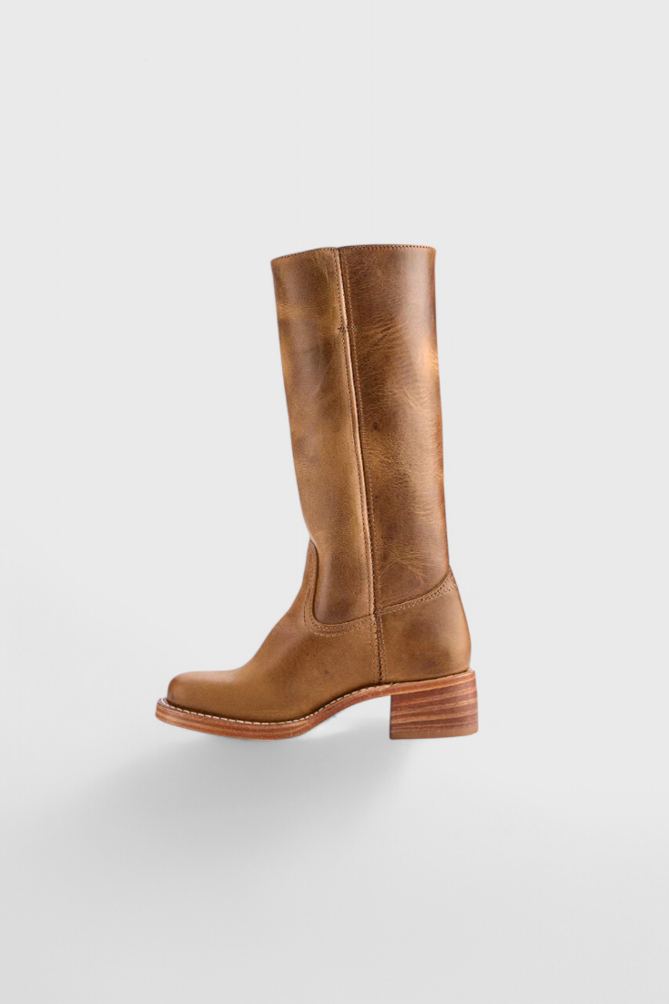 Mila – Klassische Damen Stiefel mit Blockabsatz