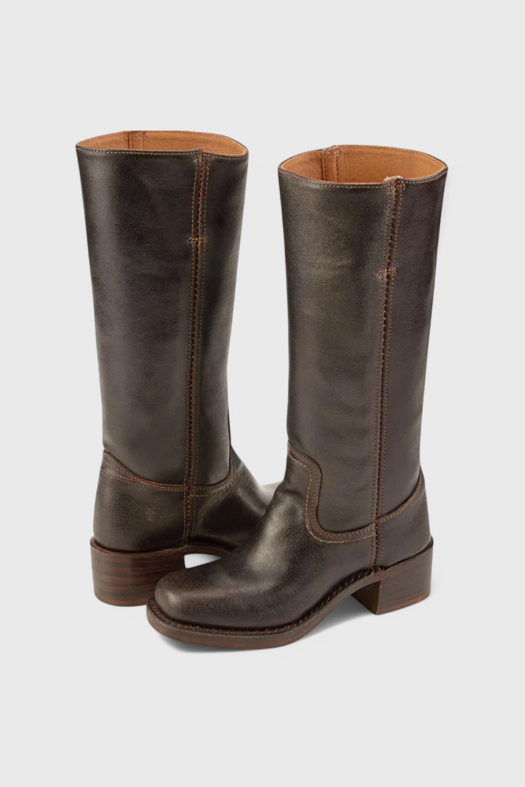 Mila – Klassische Damen Stiefel mit Blockabsatz