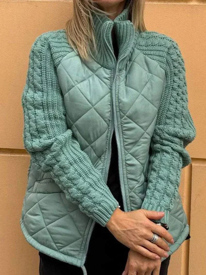 Mara – Steppjacke Damen mit Strickärmeln und hohem Kragen