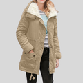 Leona – Damen Winterjacke mit Kapuze und Teddyfutter