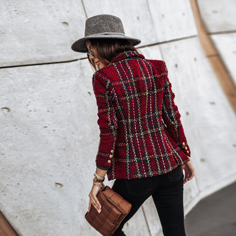 Mila – Strukturierter Damenblazer mit Knopfleiste