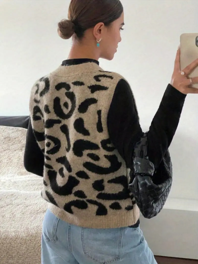 Lena - Damen Strickweste mit Knöpfen