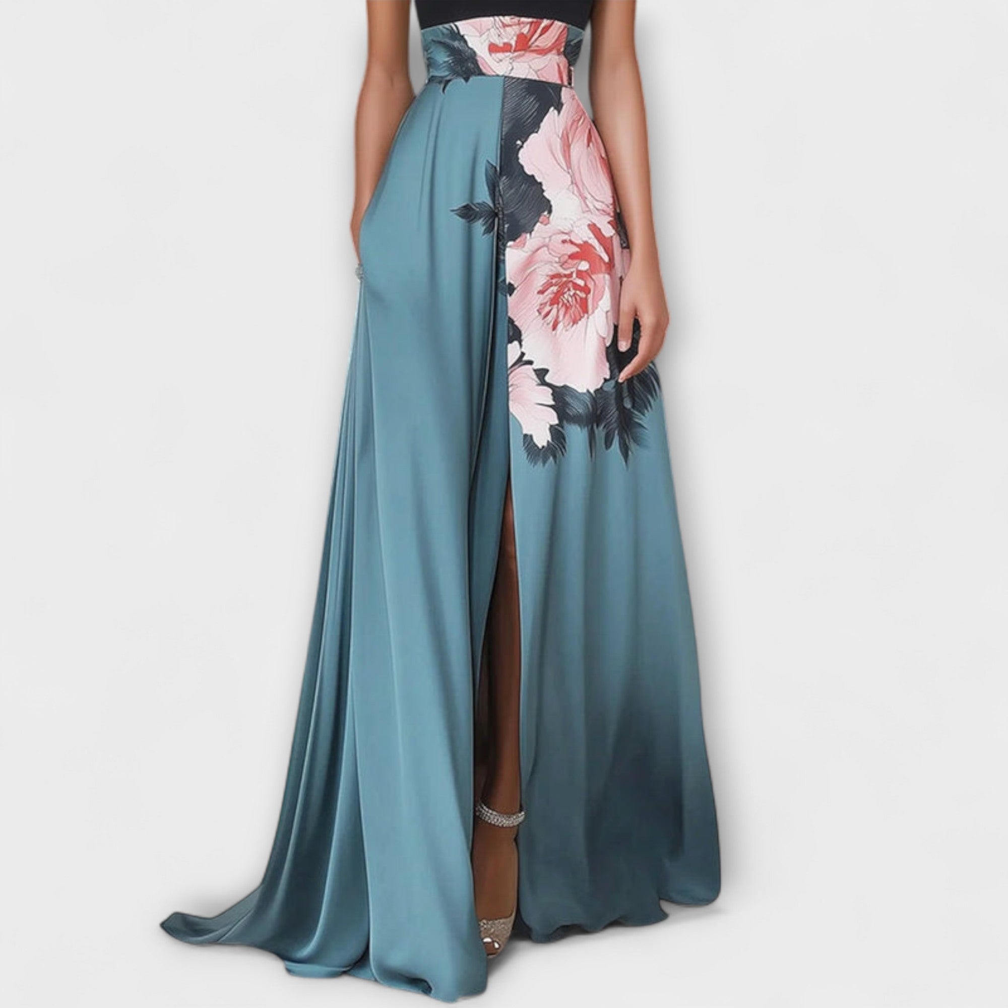 Clara – Abendkleid mit Blumendruck und Neckholder-Design