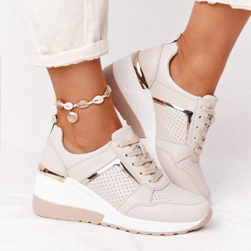 Mia – Damen Plateau Sneaker mit Schnürung und Perforationsdesign