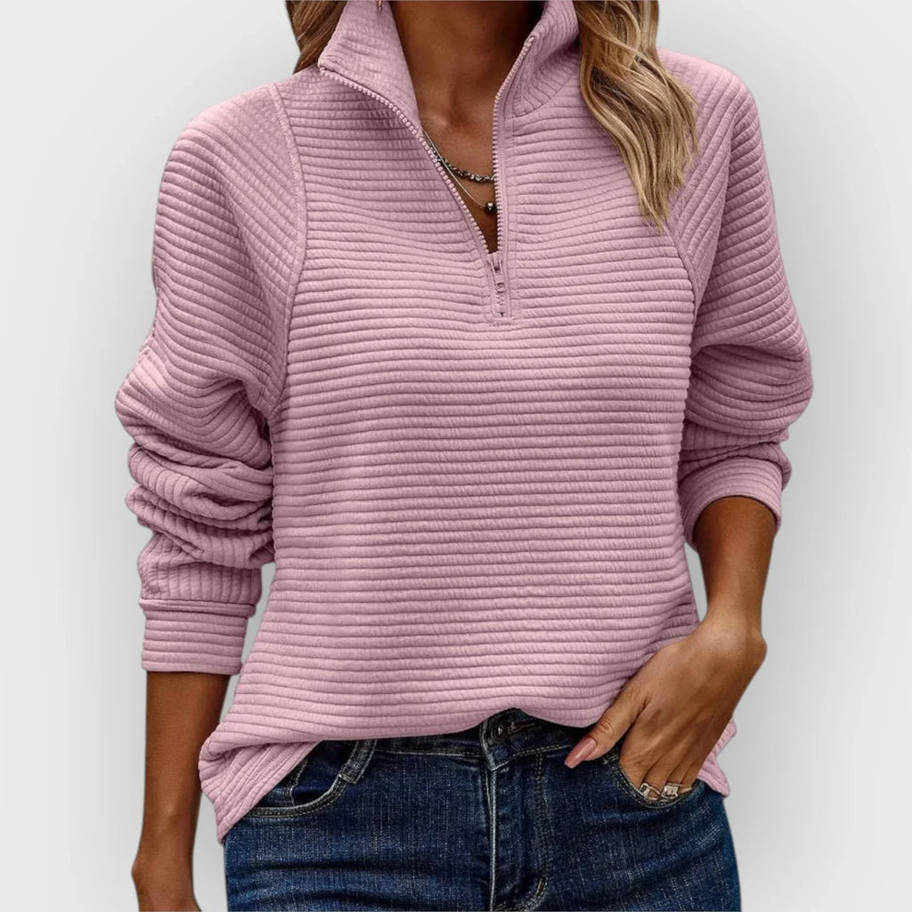 Klara – Gerippter Zip-Collar Pullover im modernen Casual-Winterlook für Damen