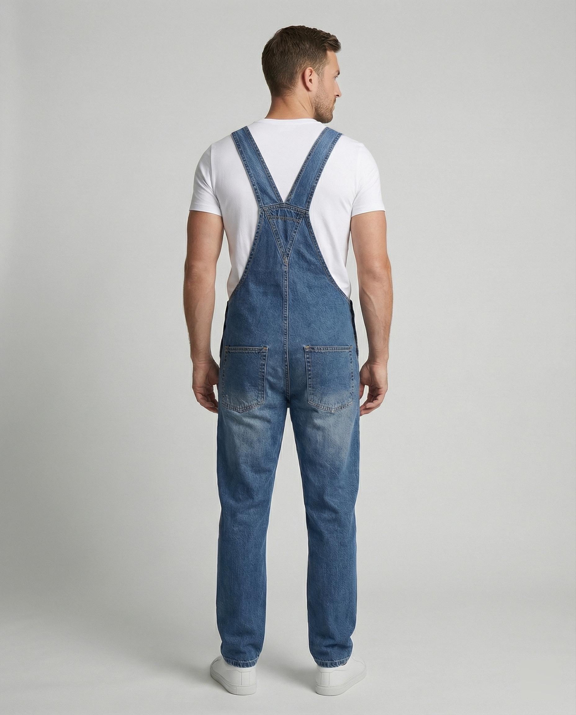 Jonas – Klassische Denim-Latzhose für Herren mit robustem Workwear-Design