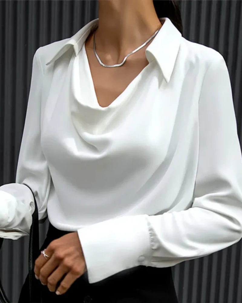 Sophie – Damen Bluse mit Wasserfallkragen und fließender Silhouette
