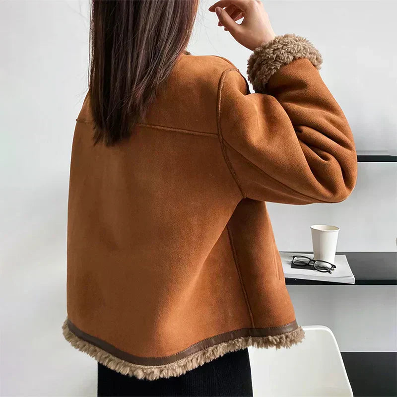 Ava – Stylische Shearling-Jacke für warme & moderne Winter-Looks