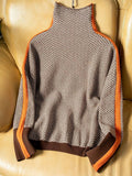 Mila – Moderner Strickpullover mit Akzentdetails