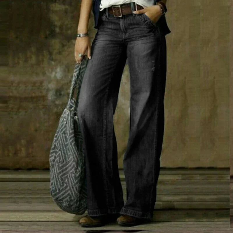 Camila – Weit geschnittene Damenjeans mit hoher Taille
