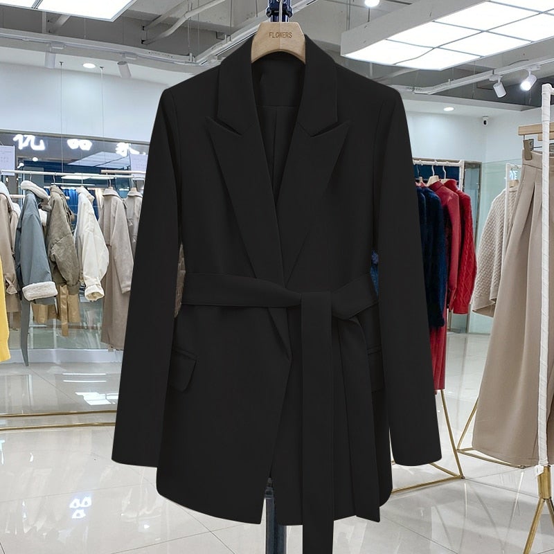Eleganter taillierter Damenblazer mit Gürtel - J&B - 2 - Annoboutique