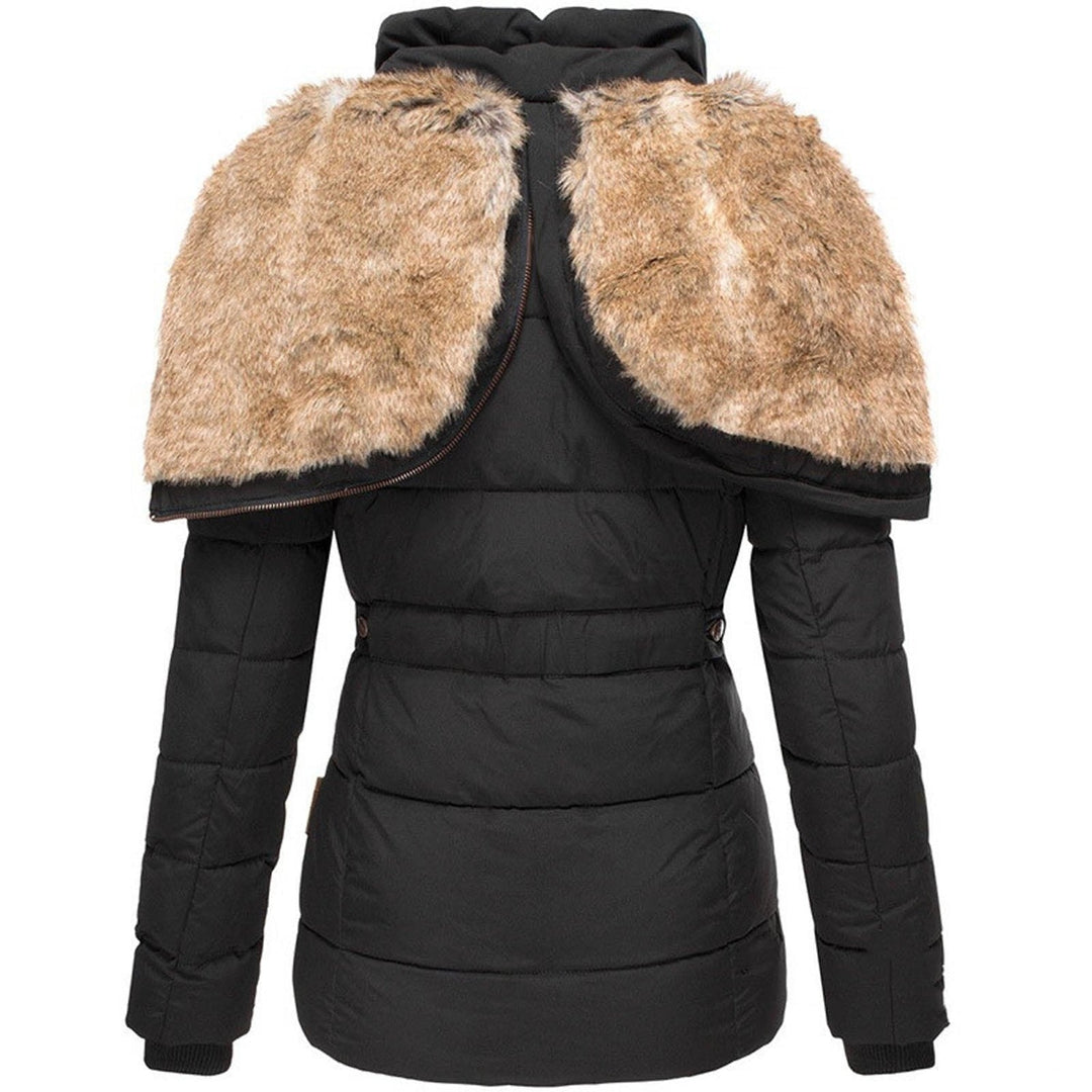 Ava – Gefütterte Damen Winterjacke mit Kapuze