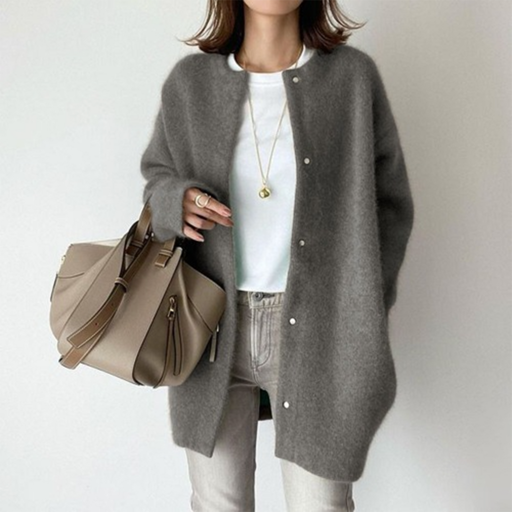Gemütliche Damenjacke mit Knopfverschluss und lässiger Passform - J&B - 7 - Annoboutique