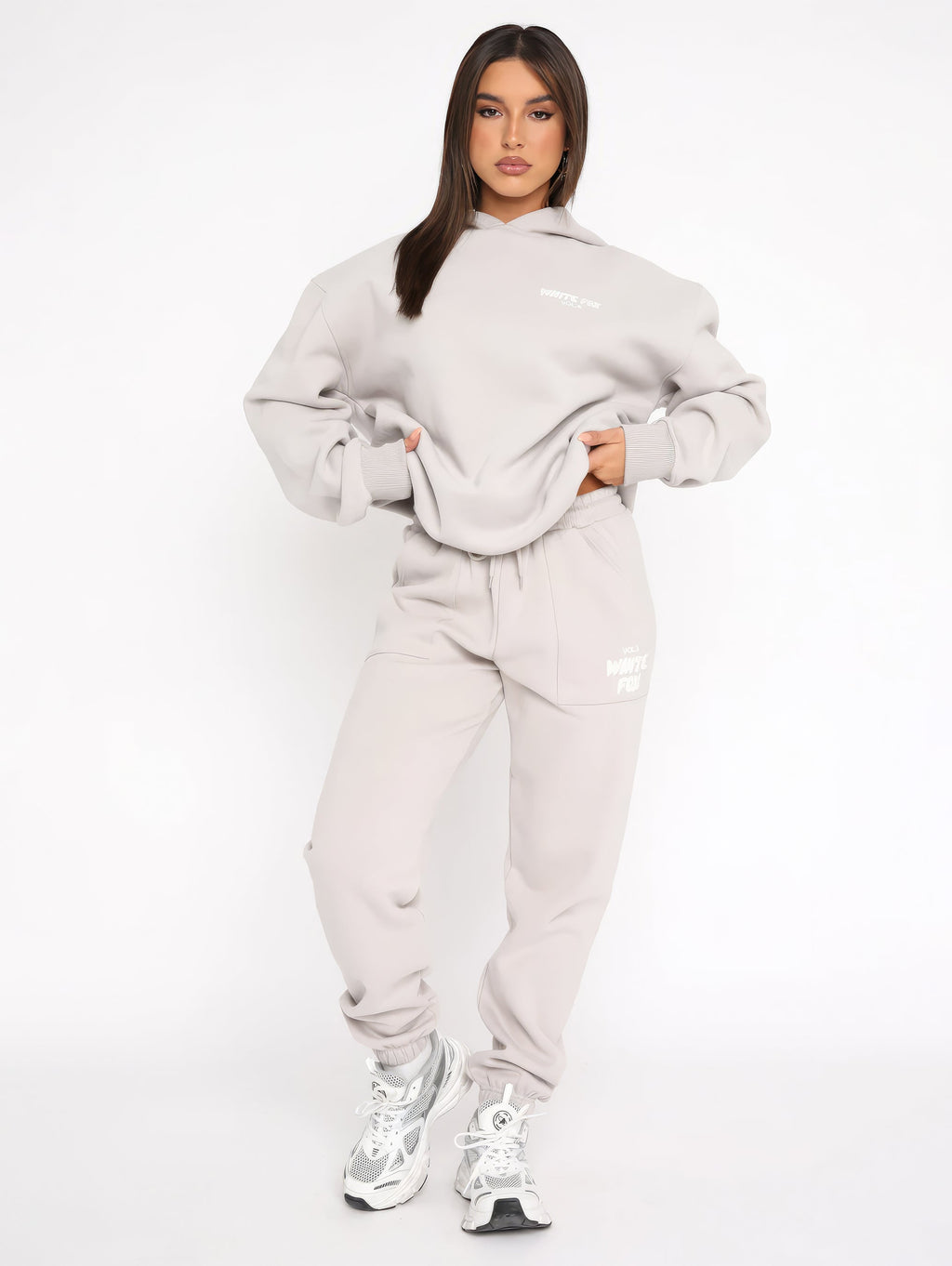 Freya – Lässiges Hoodie- und Jogginghosen-Set