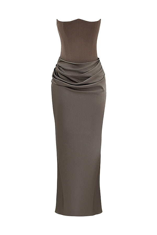 Clara – Elegantes trägerloses Damen Maxikleid