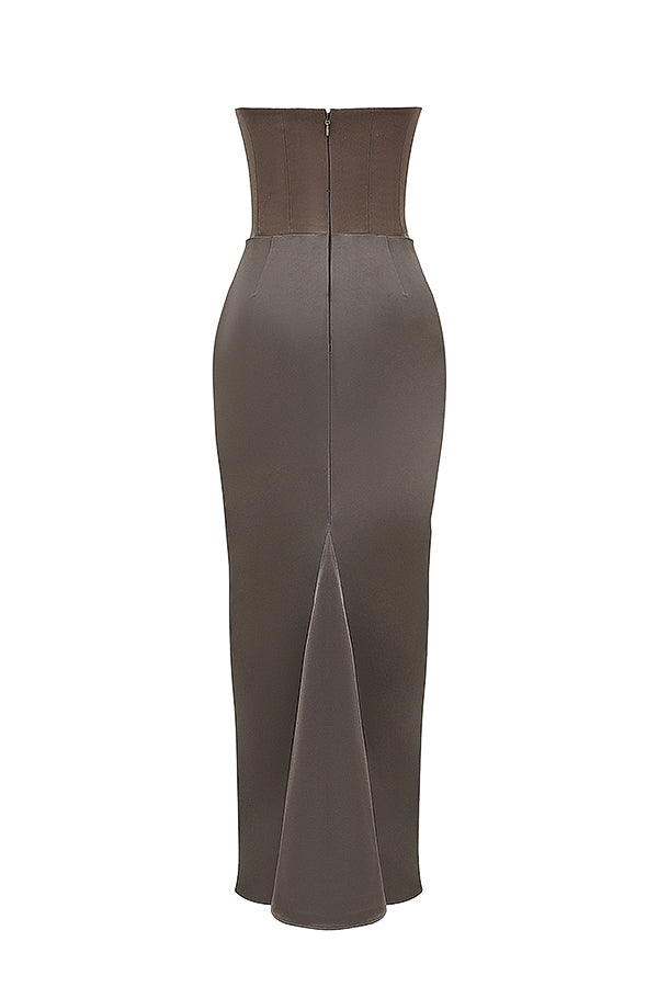 Clara – Elegantes trägerloses Damen Maxikleid