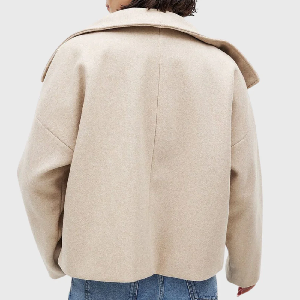Damenjacke mit breitem Revers und doppeltem Knopfdesign | A&B - 7 - Annoboutique