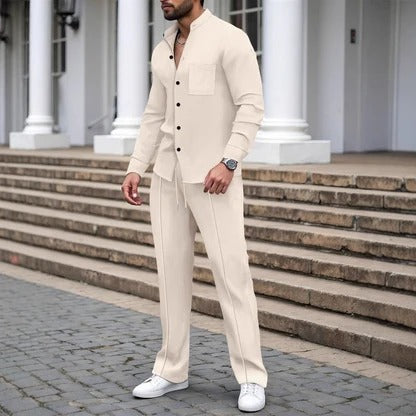 Elegantes Herren Outfit mit taillierter Hose und Knopfdetails | A&B - 2 - Annoboutique