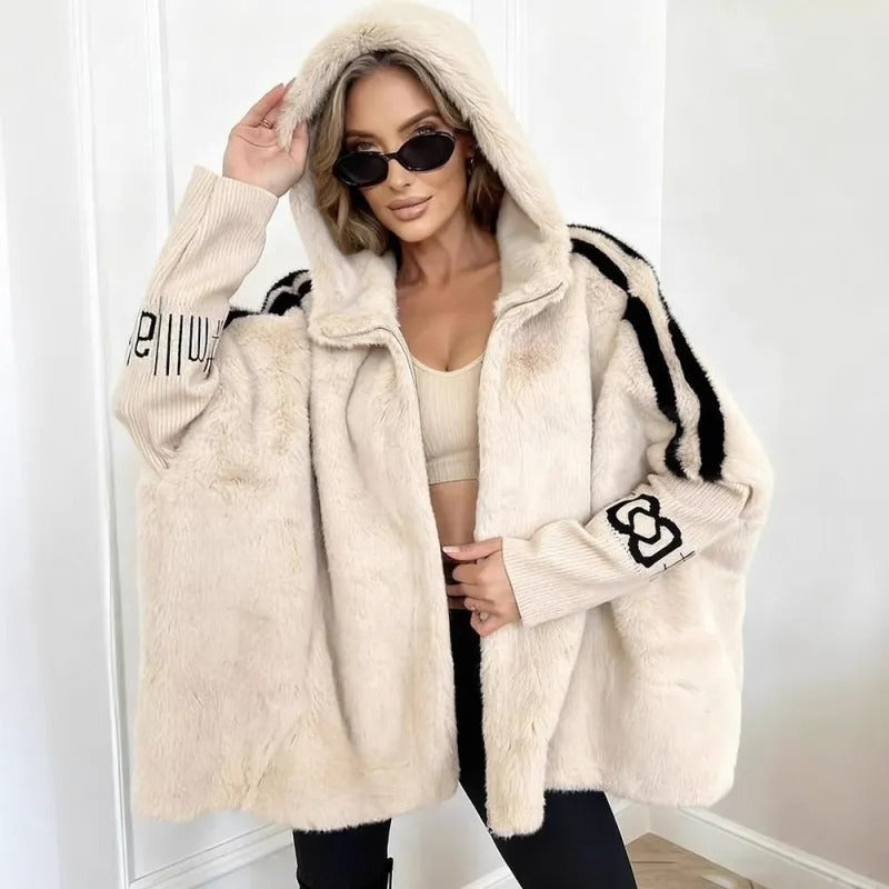 Damenjacke mit Kapuze und sportlichen Streifen | A&B - 4 - Annoboutique