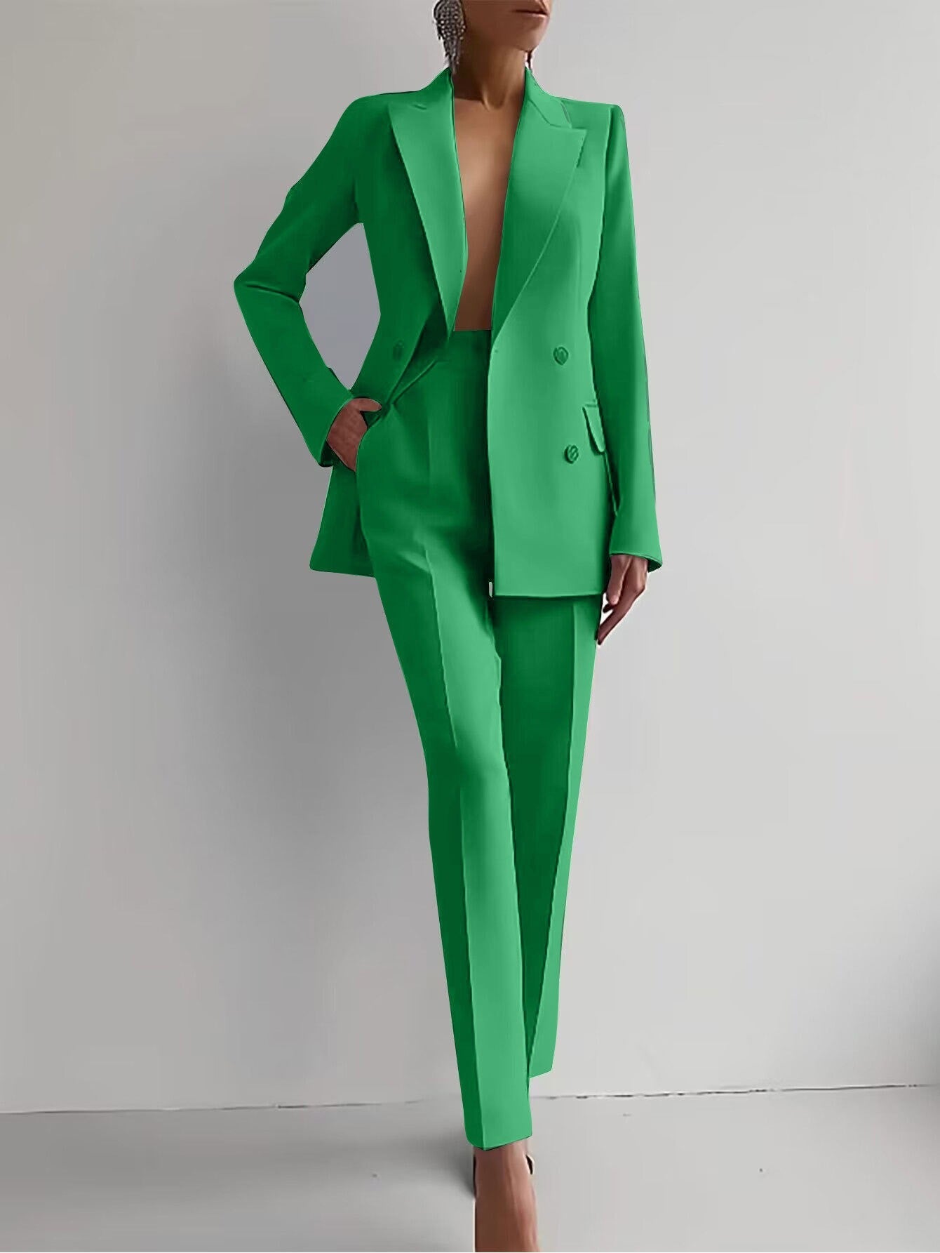 Elena – Eleganter Zweiteiliger Anzug Mit Blazer Und Schmaler Hose