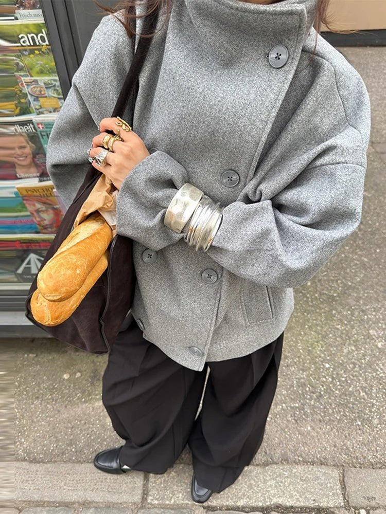 Damenjacke mit hohem Kragen und entspannter Passform | A&B - 1 - Annoboutique