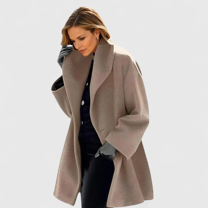 Oversize Damenmantel mit breitem Kragen und offener Front | A&B - 4 - Annoboutique