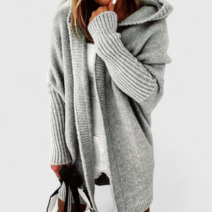 Oversized Cardigan Damen mit Kapuze und Struktur | A&B - 3 - Annoboutique