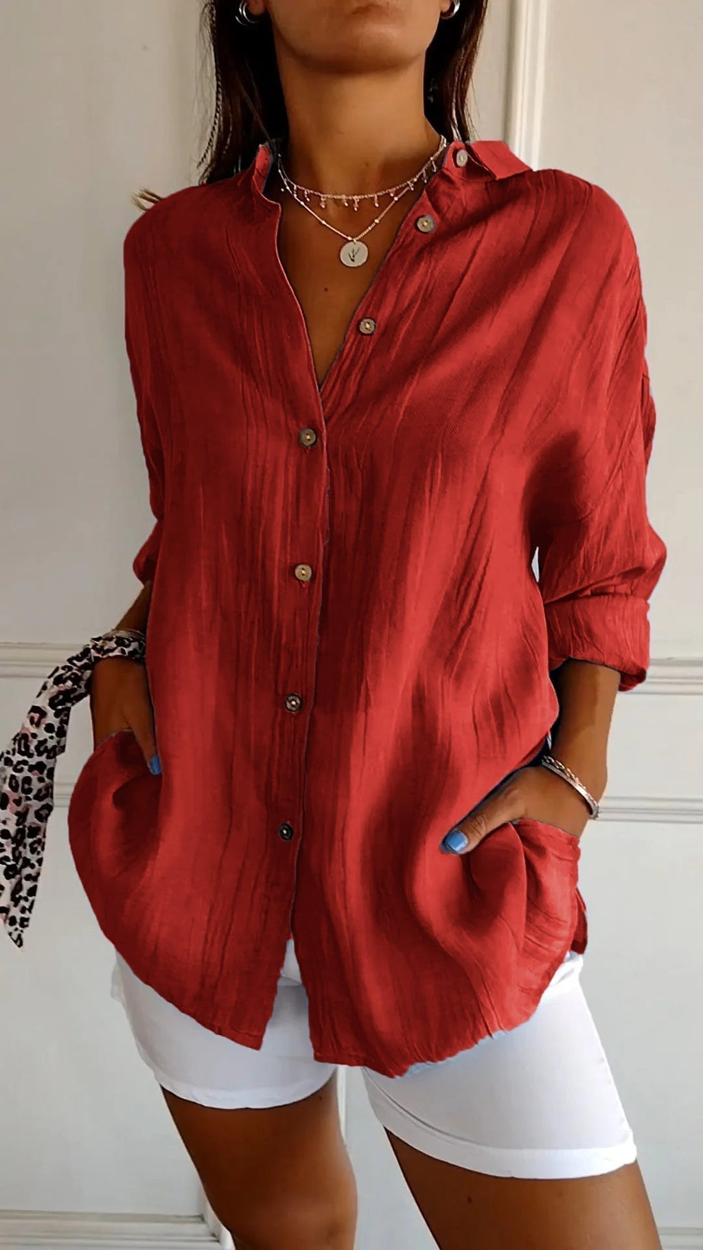 Mia – Damen Oversize Hemdbluse mit Knopfleiste