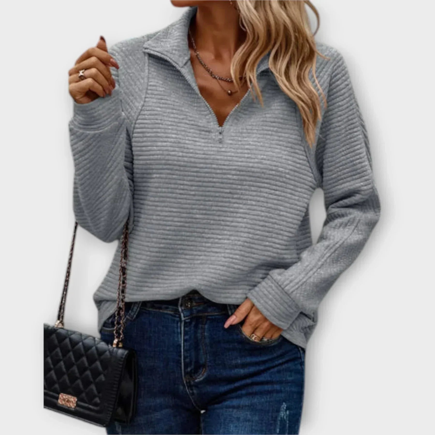 Klara – Gerippter Zip-Collar Pullover im modernen Casual-Winterlook für Damen