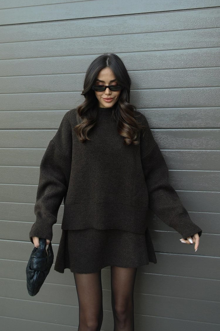 Natalia – Strick-Set Damen aus Pullover & Minirock im modernen Cozy-Look