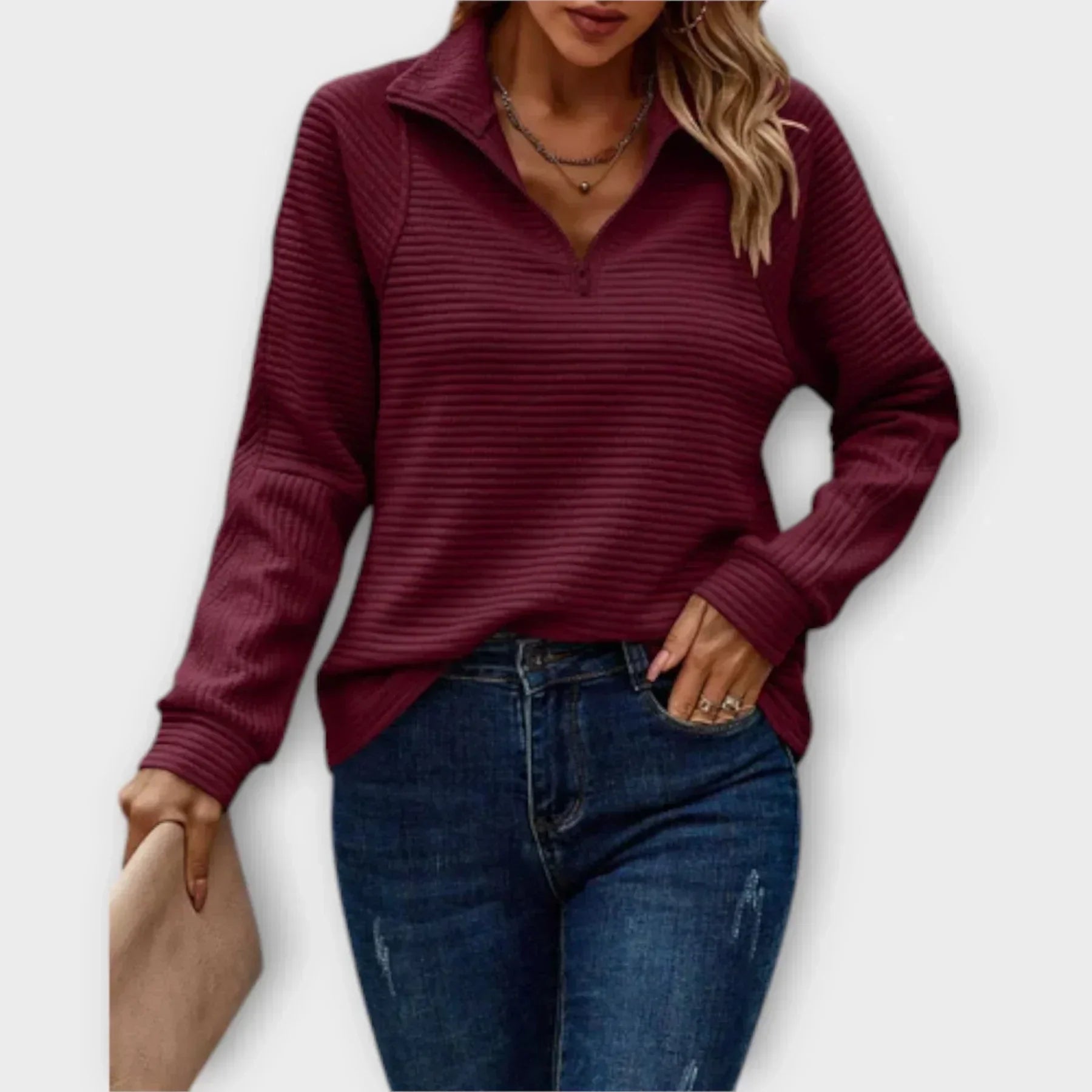 Klara – Gerippter Zip-Collar Pullover im modernen Casual-Winterlook für Damen