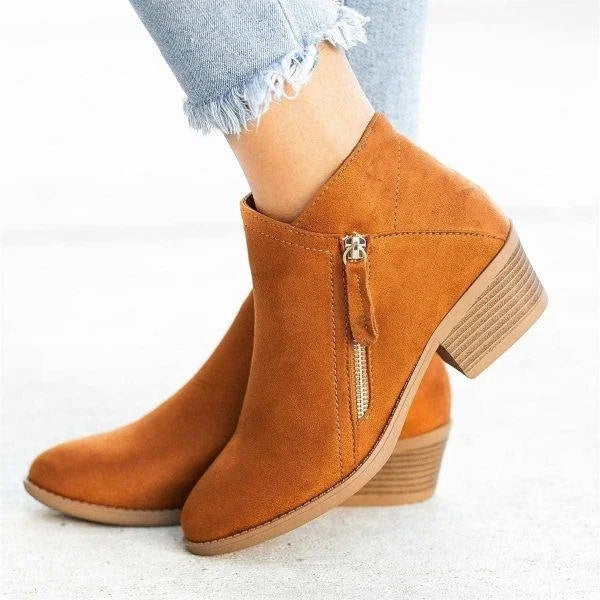 Amelia – Elegante Damen Stiefelette mit Blockabsatz und Reißverschluss