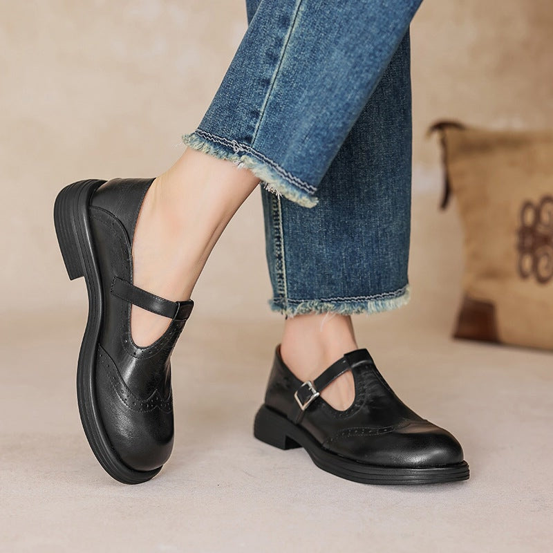 Lena – Klassische Mary Jane Schuhe mit Broguing-Details