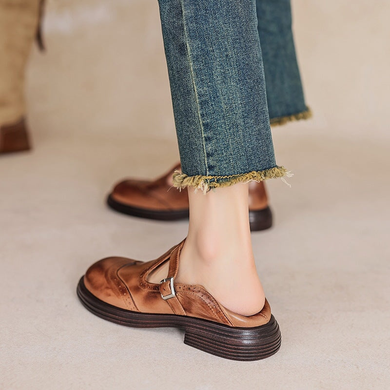 Lena – Klassische Mary Jane Schuhe mit Broguing-Details