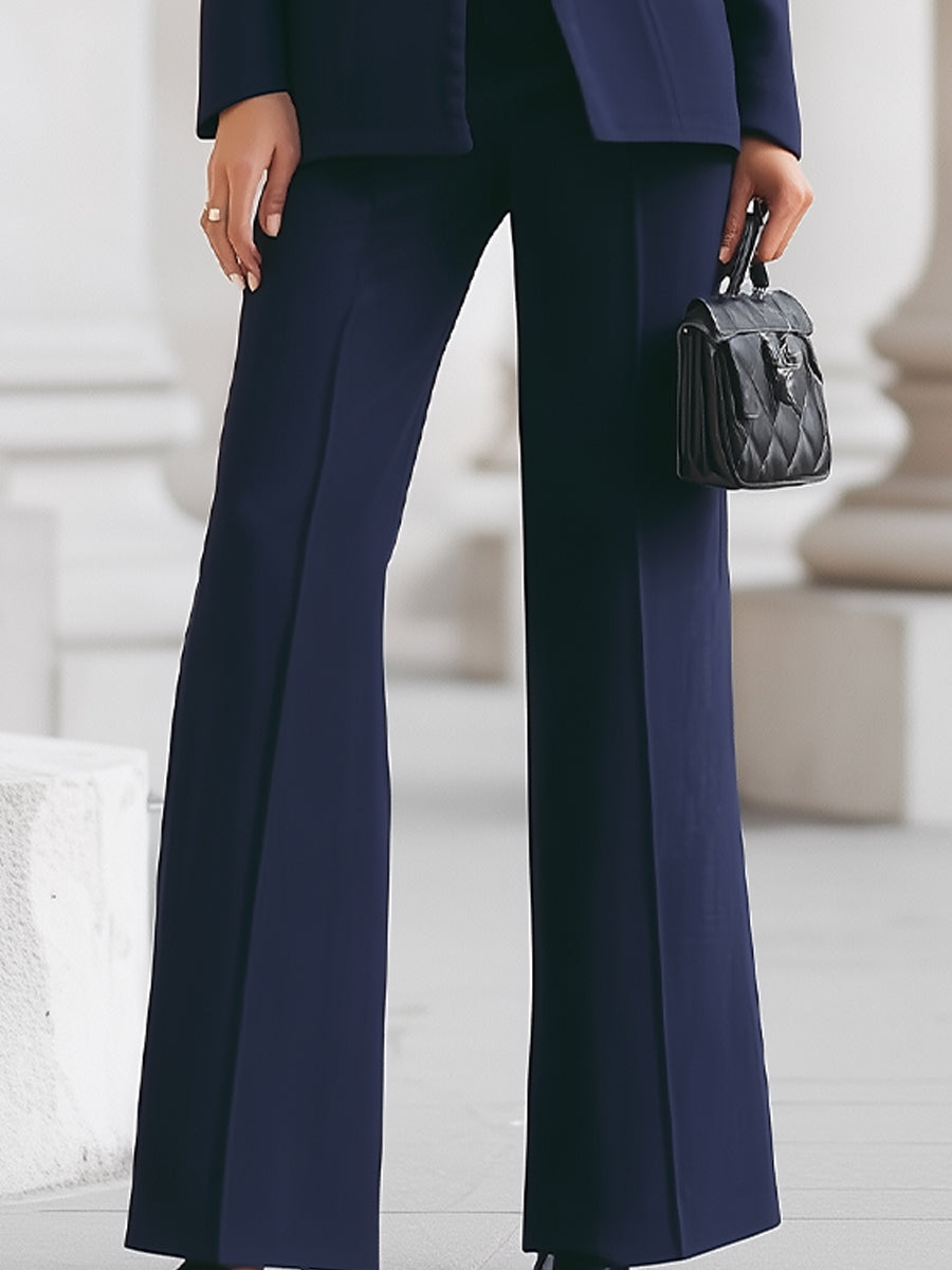 Modisches Damenoutfit mit figurbetontem Blazer und weit geschnittenen Hosen - J&B - 7 - Annoboutique