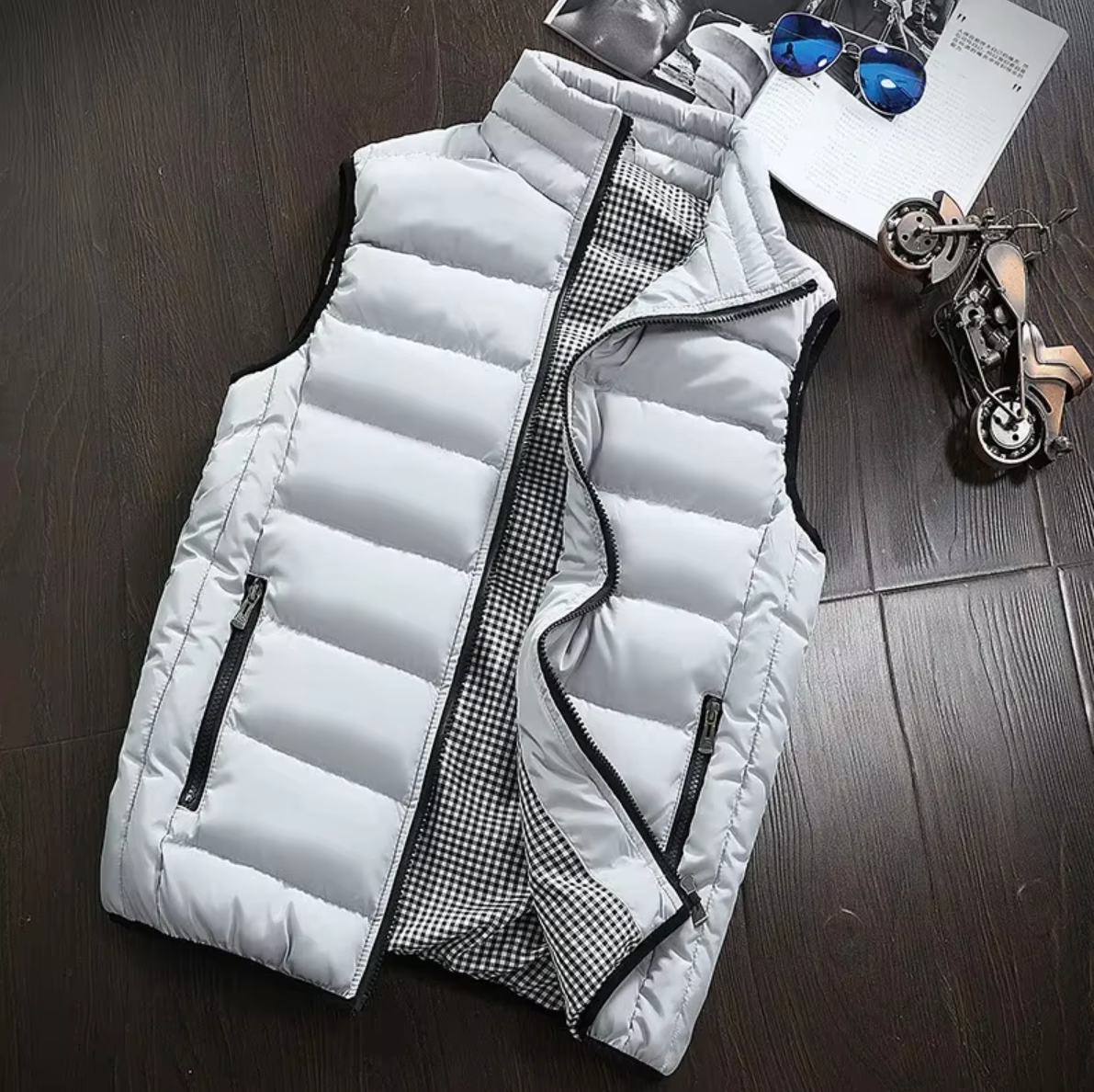 Wattierte Herrenweste mit Stehkragen und Reißverschluss - J&B - 6 - Annoboutique