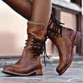 Modische Damen Stiefeletten mit Schnürung und dekorativen Nieten - J&B - 1 - Annoboutique