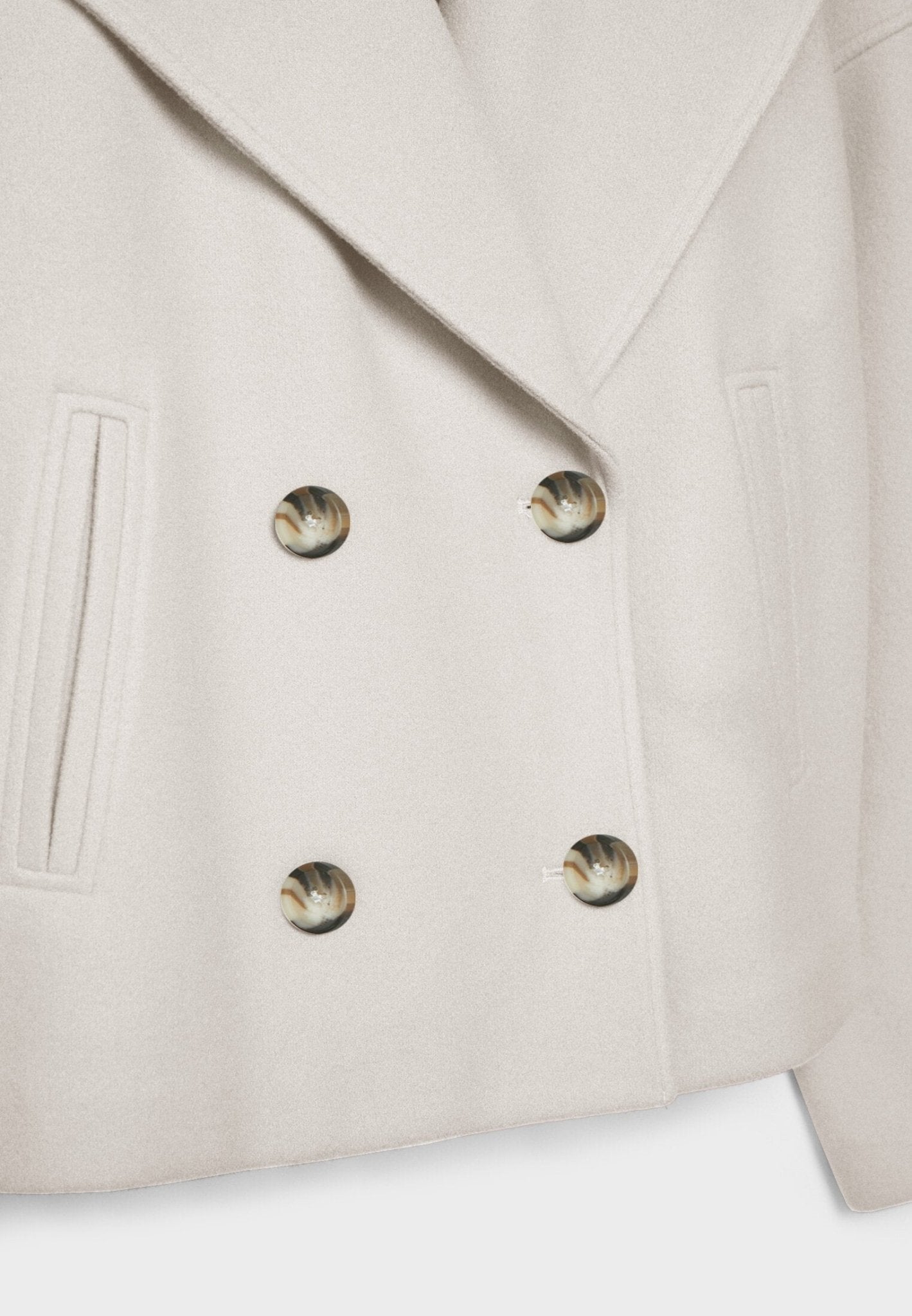 Mila – Kurzjacke mit Doppelreiher für Damen