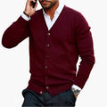 Vielseitige Herren-Strickjacke mit V-Ausschnitt und praktischen Taschen - J&B - 3 - Annoboutique